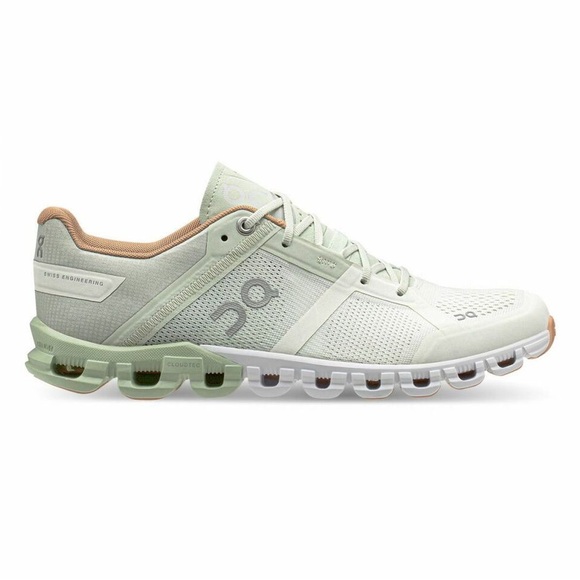 On Running Cloudflow V2 in Aloe White Running Shoes Size US Women 6.5 - Picture 1 of 13